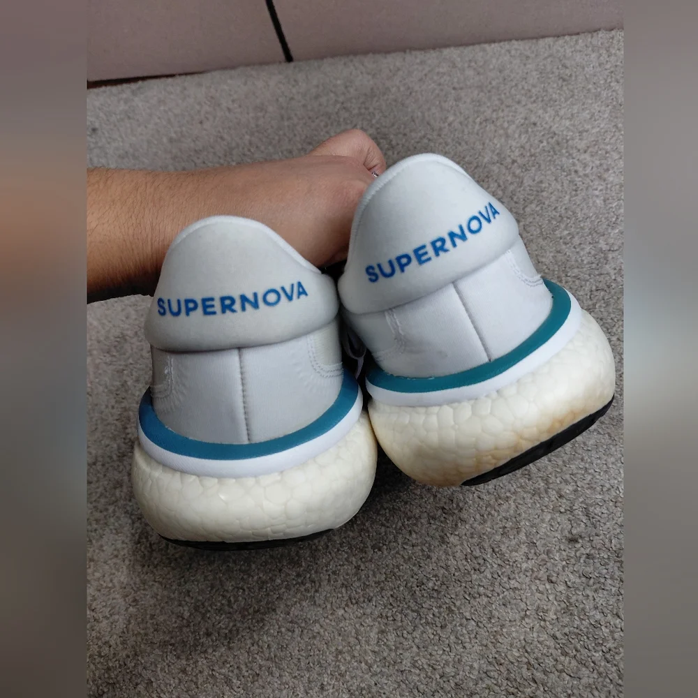Adidas Supernova 3 Men Size 11.5 White Sneakers with Blue and Green Stripes